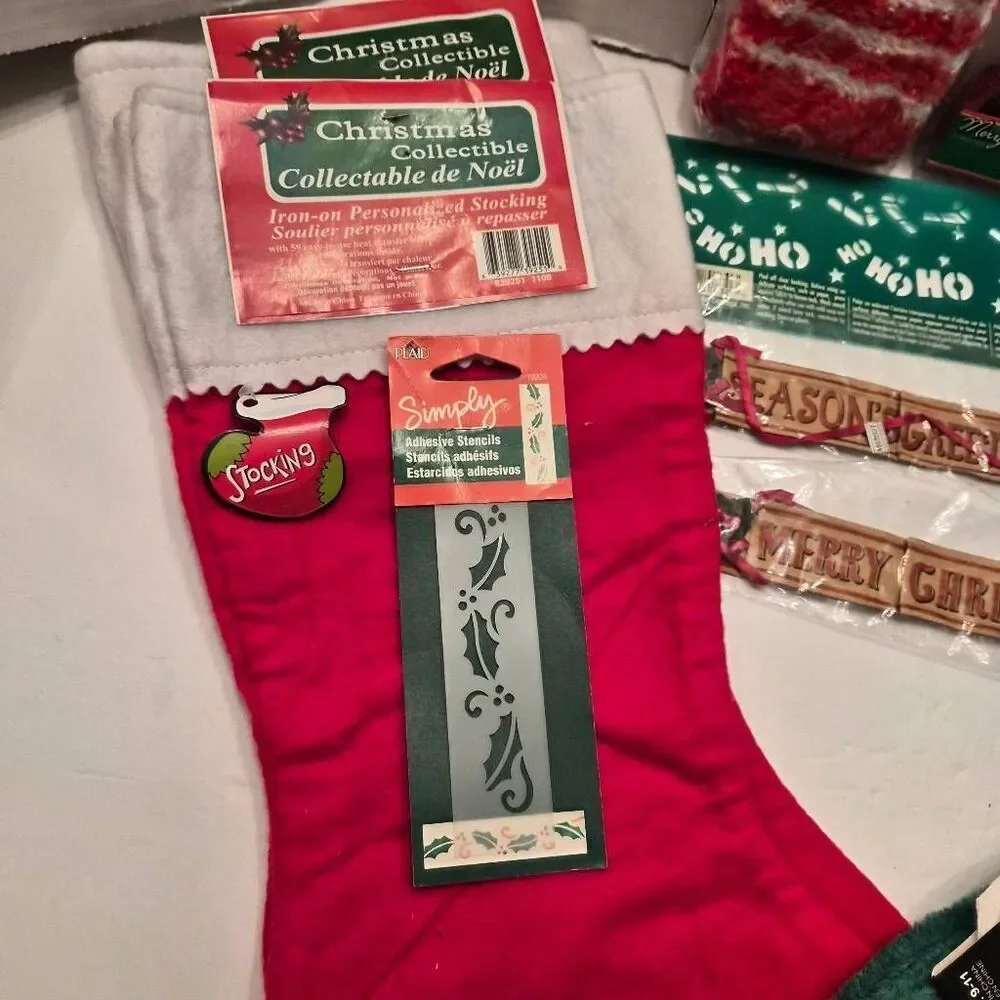 NWT Christmas X-Mas Holiday Stocking Decor Bundle Stencils Socks & Gloves